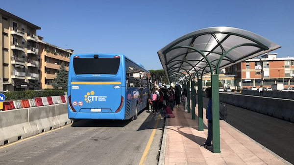 Trasporto pubblico locale per le scuole superiori di Pontedera