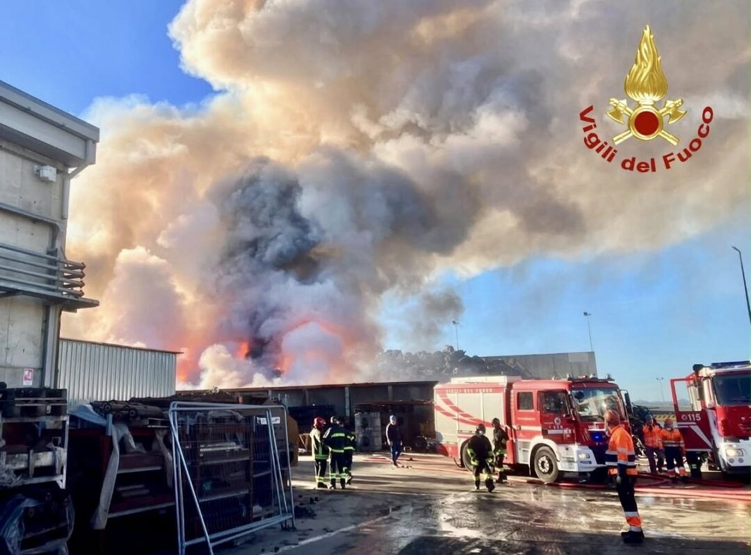 incendio ecoacciai incendio ecoacciai